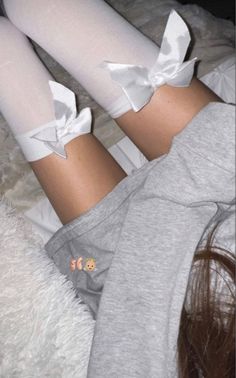 if u think ab it, food is seriously so boring...? like you eat it and that's it...? the flavor lasts for just a second, there's really no need to even eat in the first place, especially if it's going to be over that quickly with consequences that last for a while ://