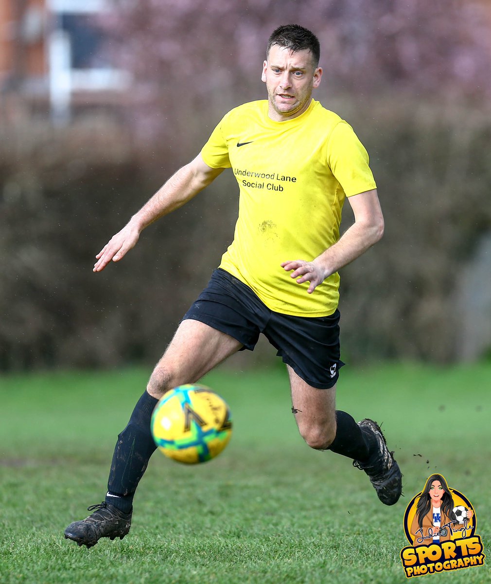 I had such a great time today with the lads of AFC Crewe v Sandbach Town Ramblers (1-0). Congleton Town FC fans will recognise one of the players!

<a href="/afc_crewe/">AFC Crewe</a> <a href="/CreweMatchday/">AFC Crewe Matchday Programme</a>      #cheshire #footballtoday #sandbachtownramblers  #Matchday #canonphotography #rainbow #winners ⚽️📸