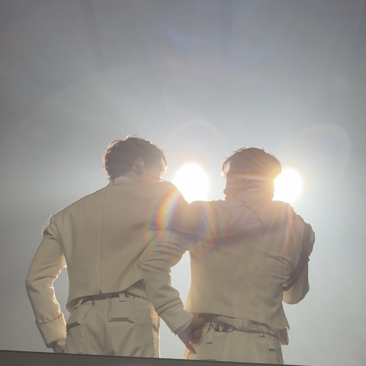intoyou_bin's tweet photo. 230318 문빈&amp;산하 팬콘 😇 https://t.co/AbLdEe8epJ