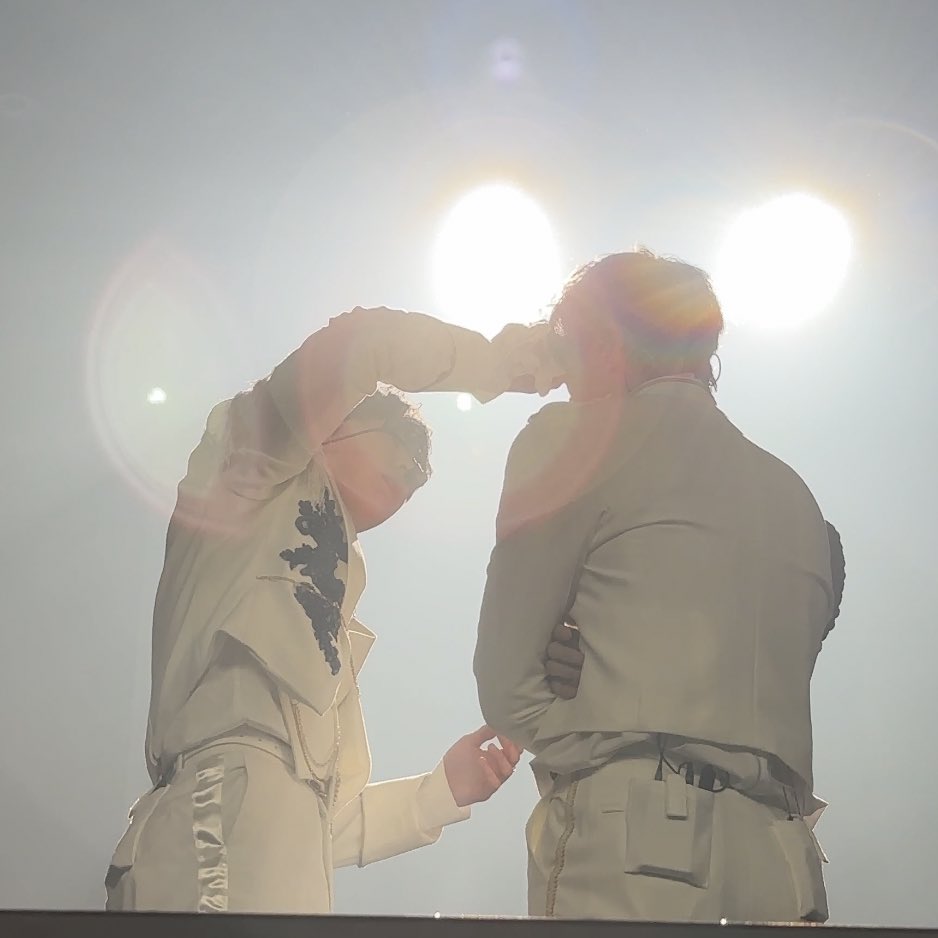 intoyou_bin's tweet photo. 230318 문빈&amp;산하 팬콘 😇 https://t.co/AbLdEe8epJ