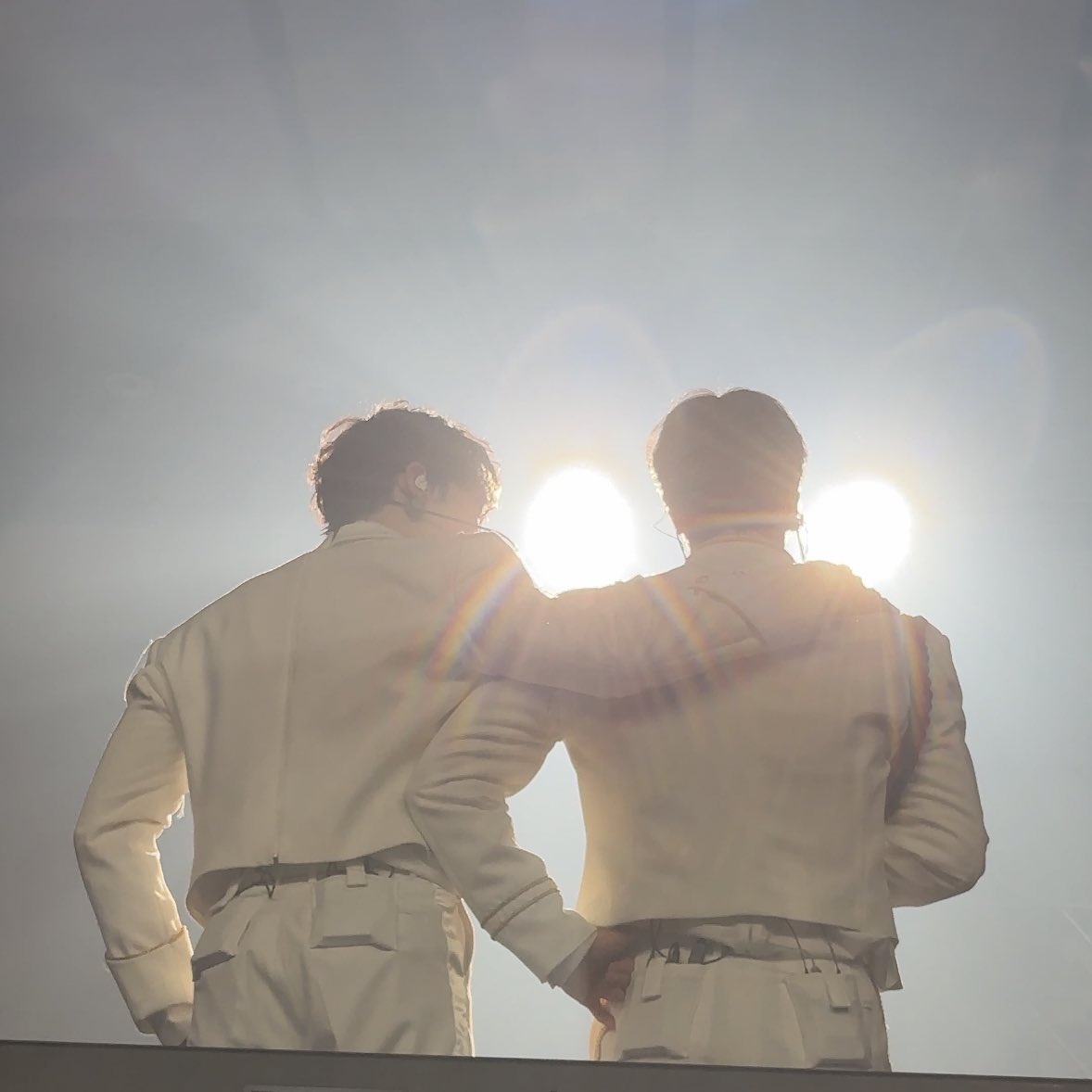 intoyou_bin's tweet photo. 230318 문빈&amp;산하 팬콘 😇 https://t.co/AbLdEe8epJ
