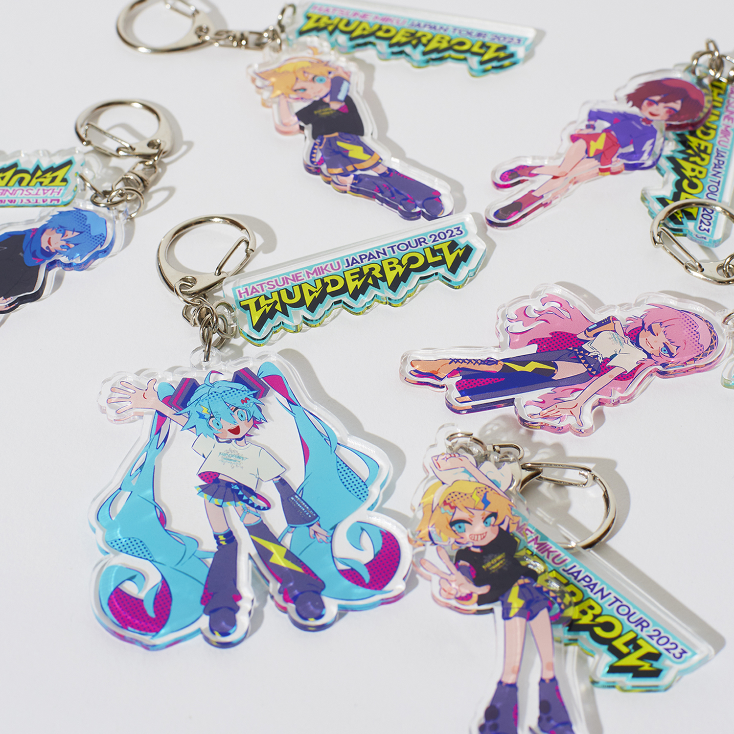 初音ミク キーホルダー サンリオ 千本桜 鏡音レン】初音ミク 千本桜 缶