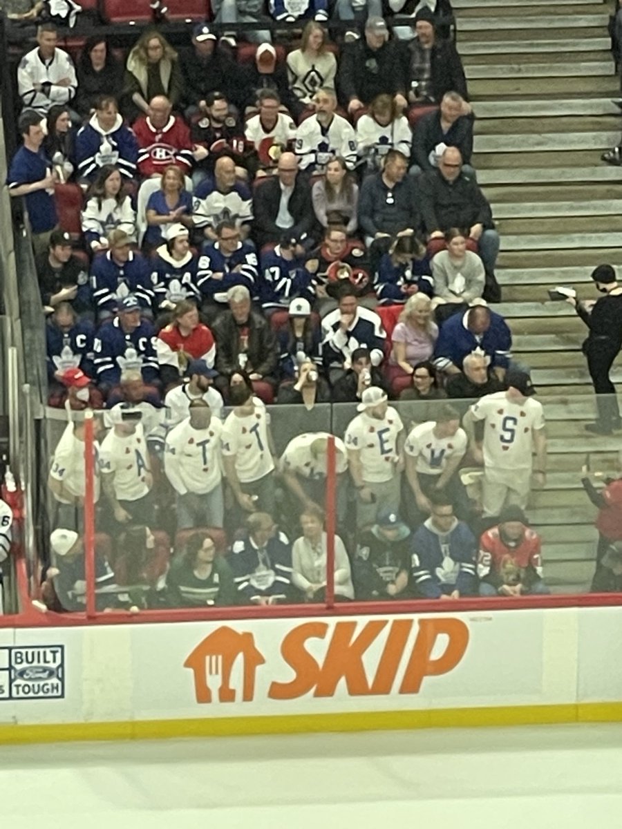 davidalter's tweet photo. The MATTHEWS guys are back. Seen them at an Ottawa game before. https://t.co/EDhw8EaExr
