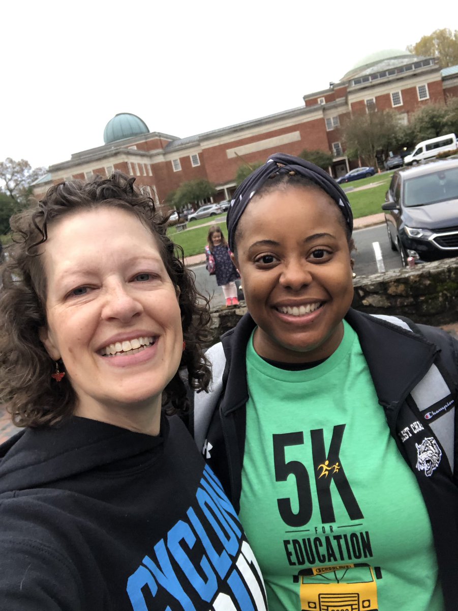 actanner22's tweet photo. Representing @smithcyclones at the @CHC_PSF #5KForEducation this morning! Snapped pics with Superintendent @NyahHamlett and CHCCS School Board member Riza Jenkins. https://t.co/AwaFIAmS0f