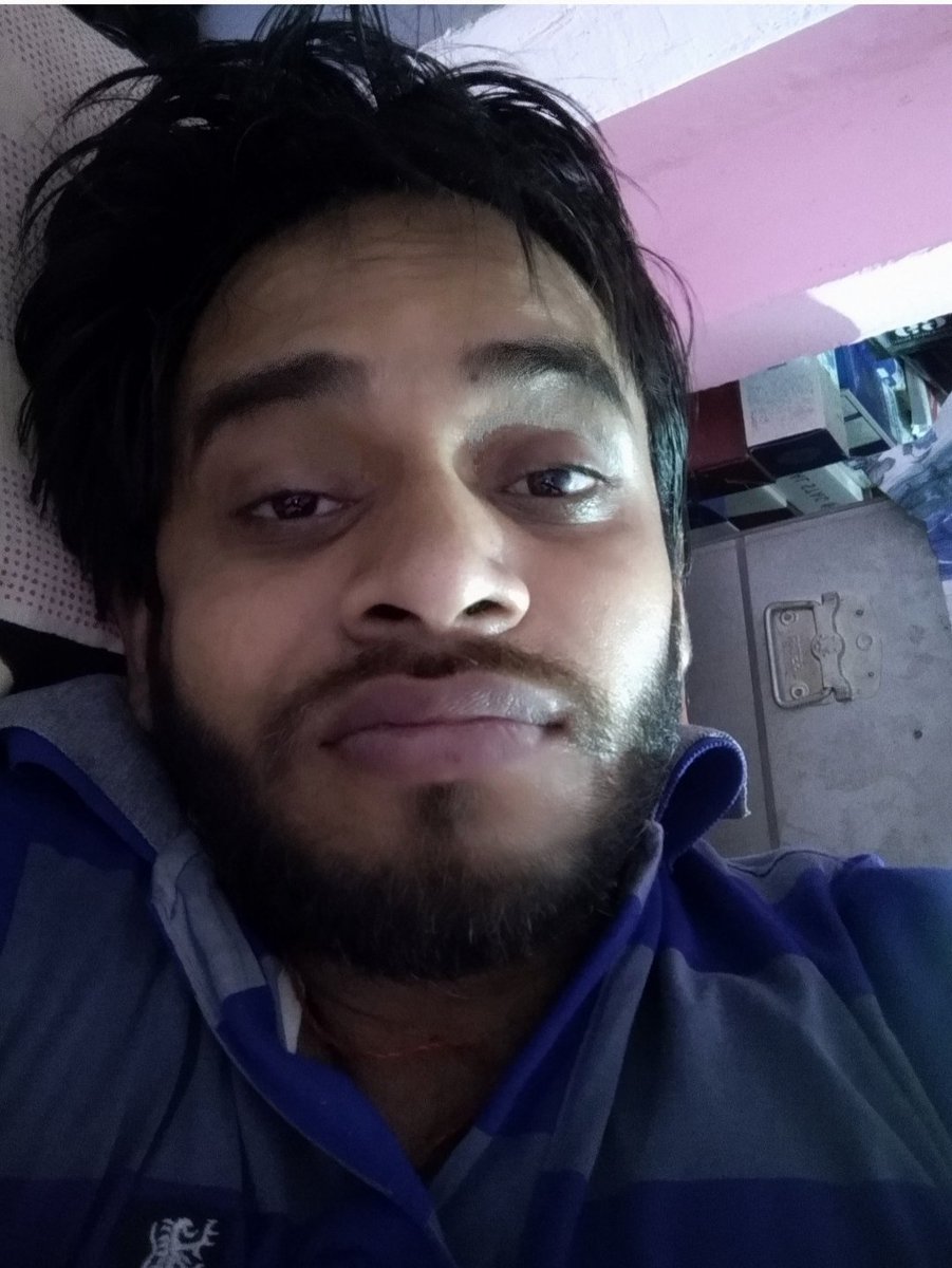 VinodYadavS_87's tweet photo. Subah subah morning mein uthne ke baad sabhi ko esha kyu lagta hai ki thodi der aur sho lete hai abhi din nahi huwa hai but thodi der yahi socha jaye to nend apne ap hi chali jati hai aur yeh sabhi ke sath hota hai aaj subah main yahi soch raha tha 👍👍 #FirstThingInTheMorning https://t.co/jpYYhsZ959