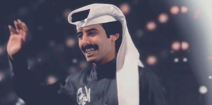 بيض ُالوجوهِ كريمَة ٌ أحسابُهُمْ
شُمُّ الأنوفِ من الطّرازِ الأوّلِ

#خلف_القحطاني