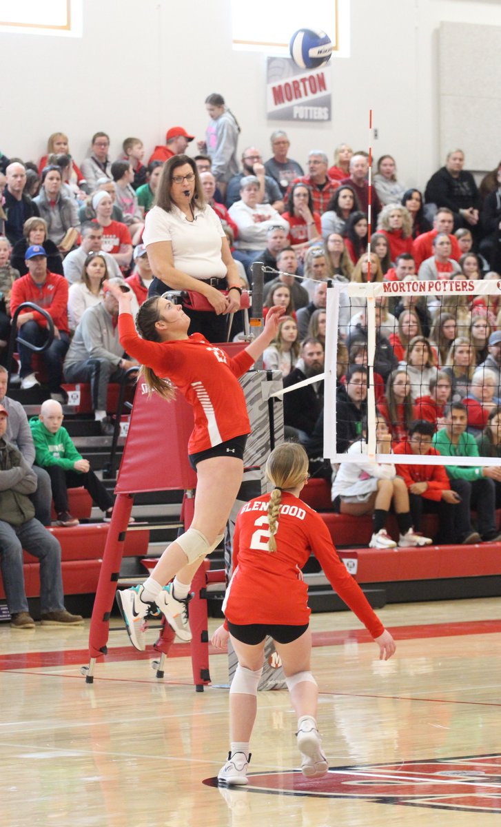 ChathamClarion's tweet photo. Back to back state champions, Glenwood Middle School 8th grade girls volleyball.

22-0 last year as 7th graders; 30-0 this year. Only two sets lost in 52 matches.

Congratulations! https://t.co/3obKr7y9yJ