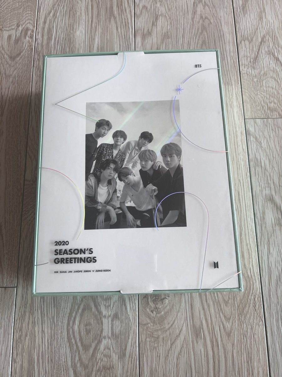 Ju13751581's tweet photo. 방탄소년단 2020 시즌그리팅 양도합니다.
CD없어서 택 미포 1.5 양도 합니다.
다른건 다 미개봉이여서 깨끗합니다!
#bts #방탄소년단 #시그 #시즌그리팅 #방탄공굿 #방탄공굿양도 https://t.co/CiHlX9canV