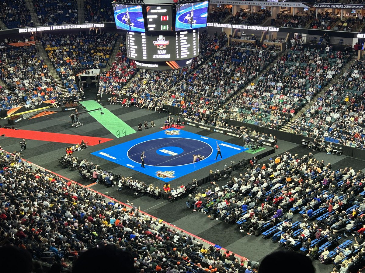 mossjason's tweet photo. NCAA Wrestling Finals in Tulsa. @DHSWrestling1 https://t.co/rJr7aCox3y