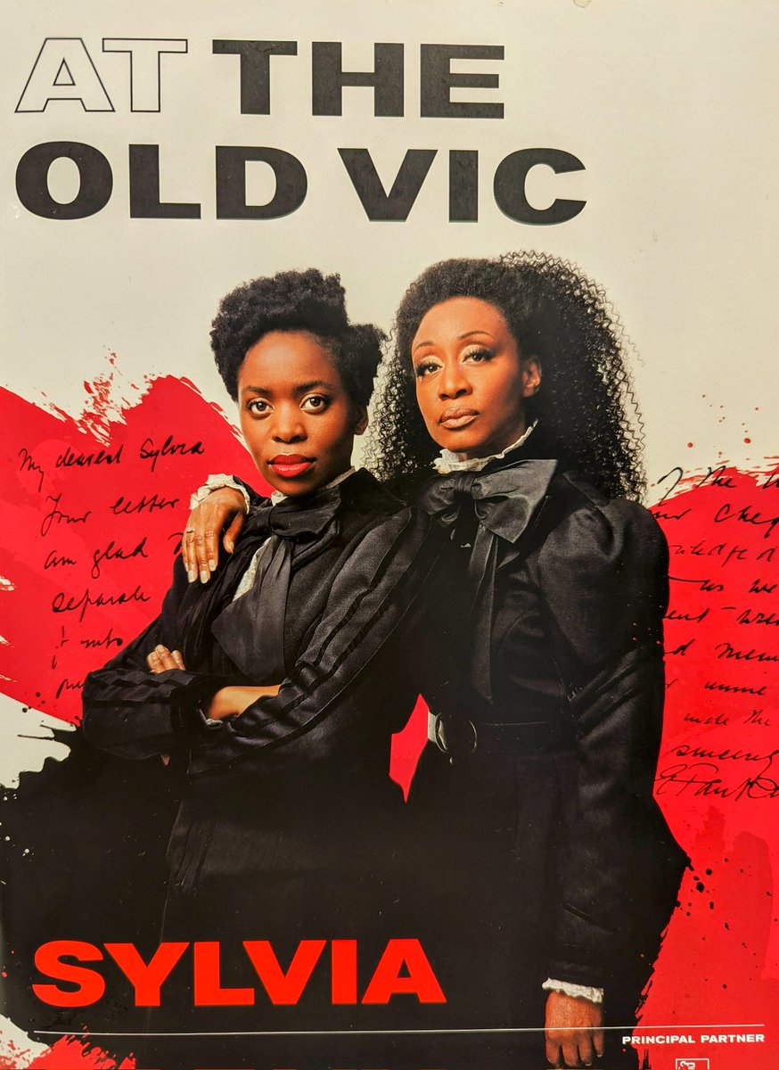 I_see_no_spider's tweet photo. Vibe: Hamilton x Six = Sylvia ππ½πͺ© @oldvictheatre with Beverly Knight.
Poignant, energetic and uplifting.
#OVSylvia
#WeekendMatinee #SaturdayMood
#SundayMorning πͺπ½
#GoodMorning https://t.co/sbpSfiYk8T