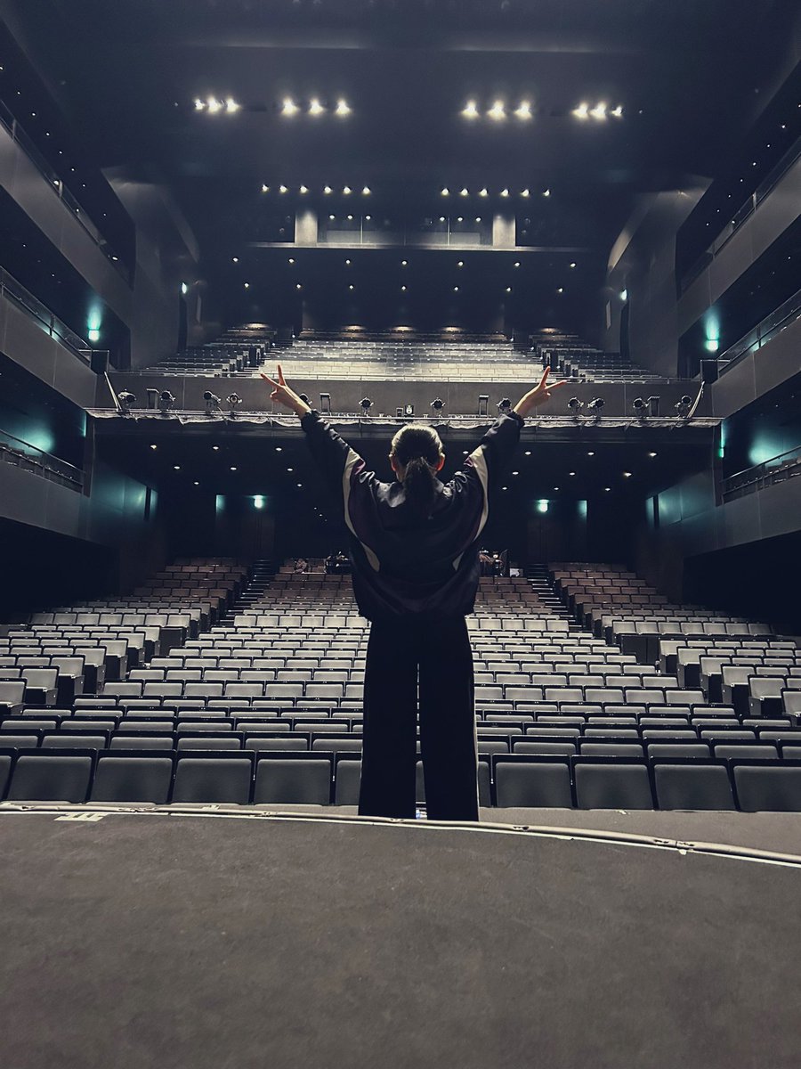 otopi_chu's tweet photo. 舞台「七人のおたく」大千穐楽終えました！
全16公演ご来場頂いた皆様ありがとうございました！

私自身初挑戦の事だらけでしたが、素敵なキャストの皆様 スタッフの皆様と出会い、沢山の刺激と学びの中全公演終えることが出来ました。

この作品が、カンパニーが本当に大好きです！

 #おたステ https://t.co/uMU72GTJt4