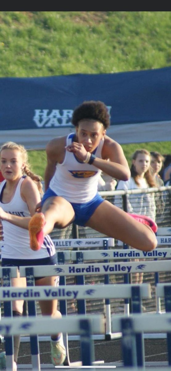 AHarris2024's tweet image. Some great basketball action this weekend with @fbcnashvilletn in the Jungle with the FBC Nation in Alpharetta,  GA. 🖤💛🏀🦁😤. Back to the track next week with @AthleticsKarns. 
#damstrong👟💙💛🦫
@KHSLadyBeavers 
@Dragon_Slim10 
@FBCMotton
@CoachFoot615
We Got Next‼️