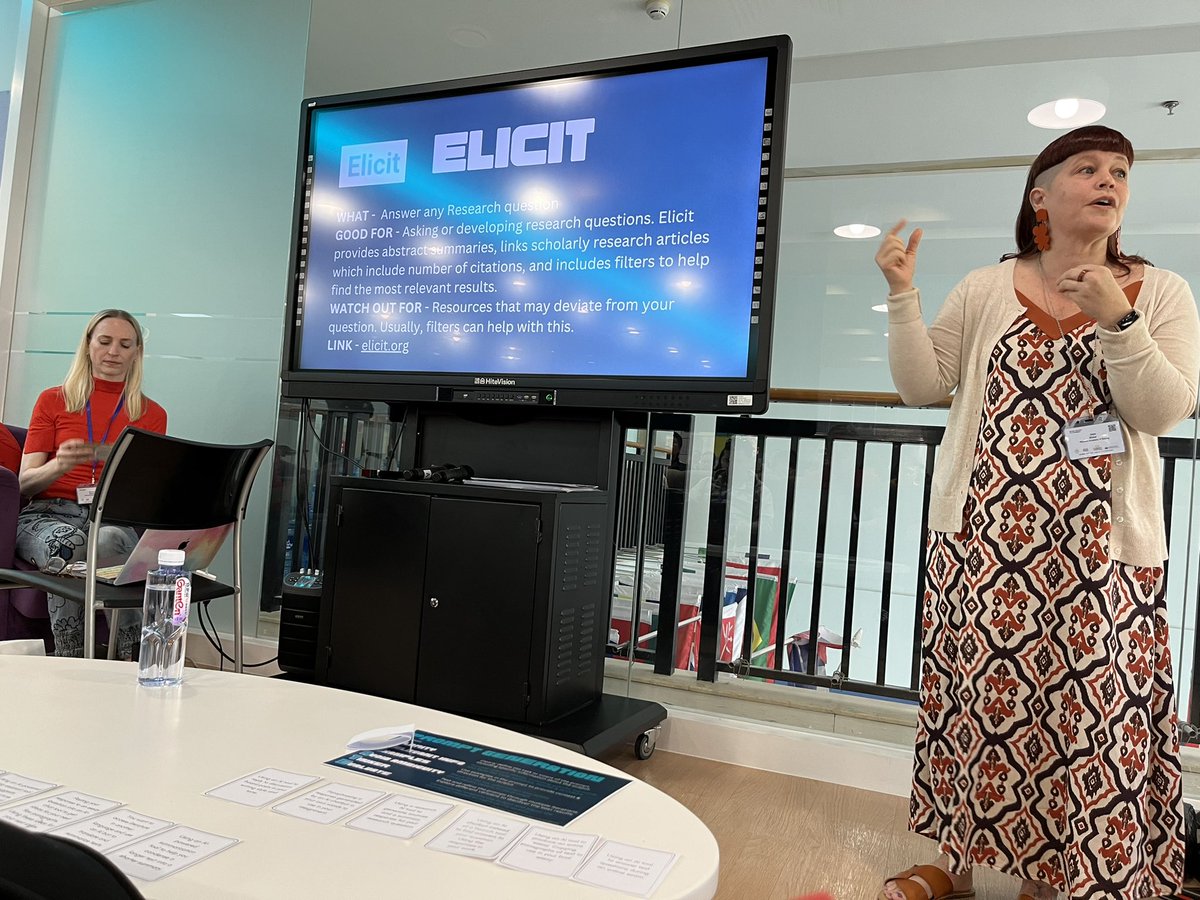 ameliaktech's tweet image. Loving the AI tools shared by @klbeasley and @jayeshaer during their session at #ACAMIStech. Nice to see tools that aren’t ChatGPT and that can be easily accessed by students and colleagues here in China!