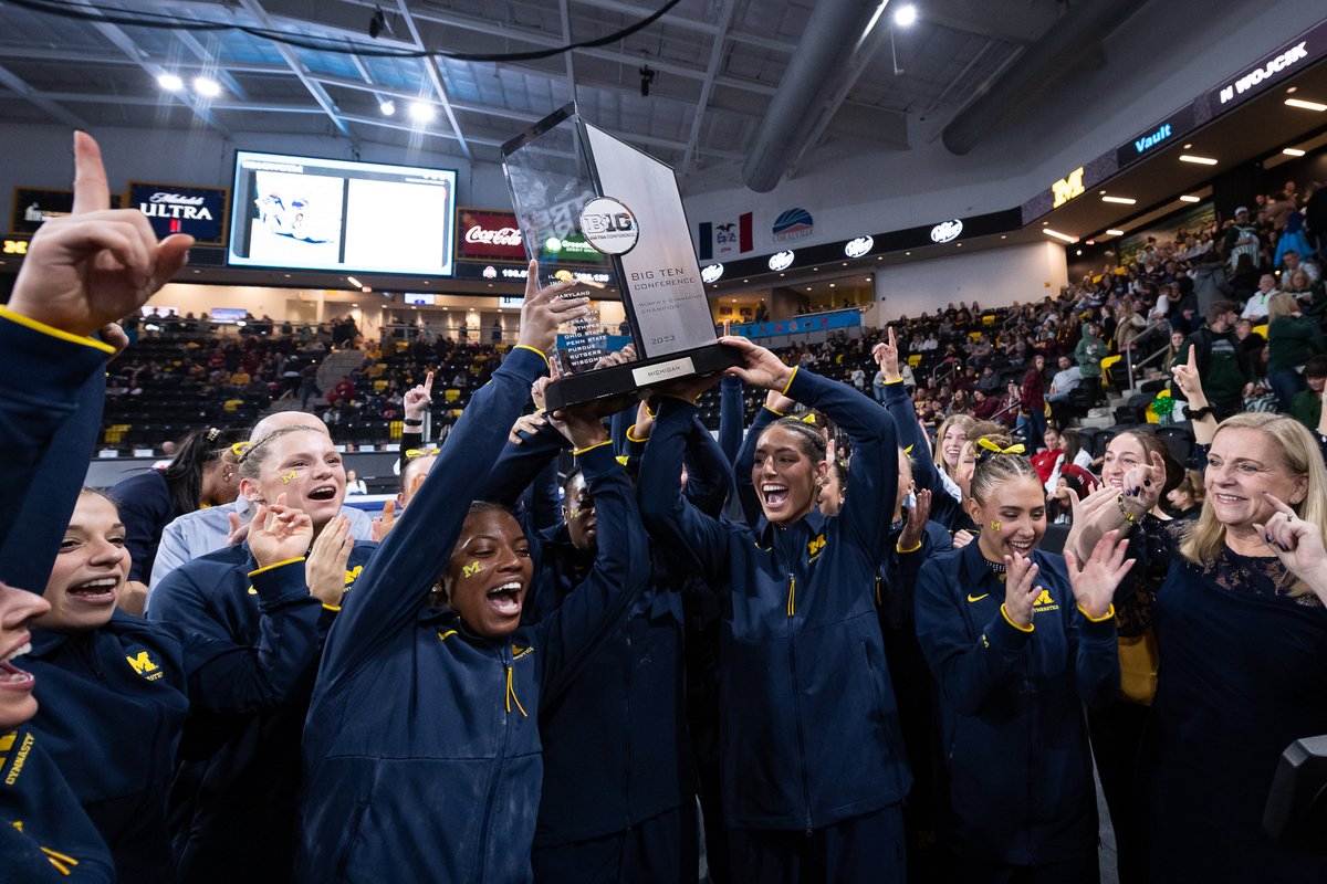 UMichWGym's tweet photo. That @bigten Championship feeling!

#GoBlue https://t.co/bl1H19nm4X