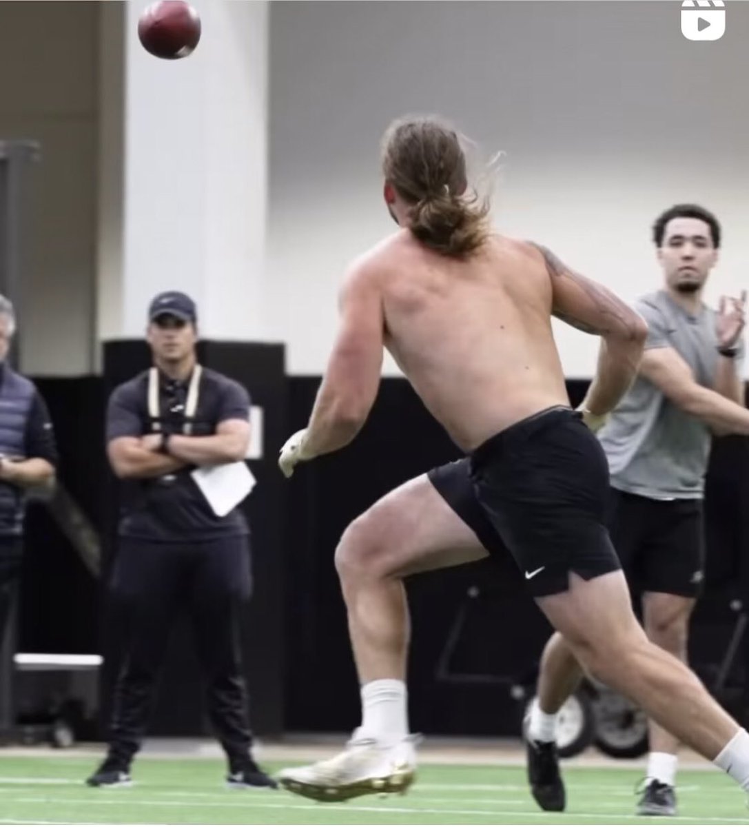 Carter (@cartersnote) on Twitter photo Nice honor for Drew <a href="/Drew_503/">Drew Carter</a> earlier this week. Spinning it at Colorado’s NFL Pro Day😀. Best to all the young men on their next chapter!🙏🏽 <a href="/CUBuffsFootball/">Colorado Buffaloes Football</a> Nice honor for Drew <a href="/Drew_503/">Drew Carter</a> earlier this week. Spinning it at Colorado’s NFL Pro Day😀. Best to all the young men on their next chapter!🙏🏽 <a href="/CUBuffsFootball/">Colorado Buffaloes Football</a>