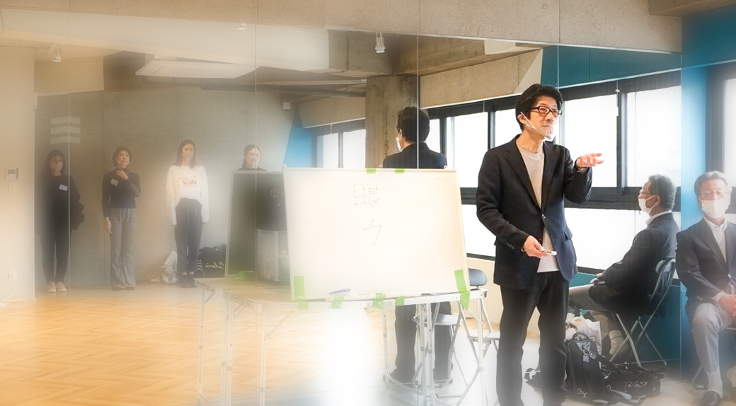 melime_act's tweet photo. 未来夢アクターズスクールです。
3/18(土)は阪本順治先生による演技指導。見たことのないオーラ、その場で物語を作りながらの練習。台詞から心の中から何を考えていくか、主人公になりきっていくかを学ぶ素晴らしい授業でした。
https://t.co/rUdG78W1f4
#未来夢アクターズスクール #阪本順治 https://t.co/bcyLqKZlGa