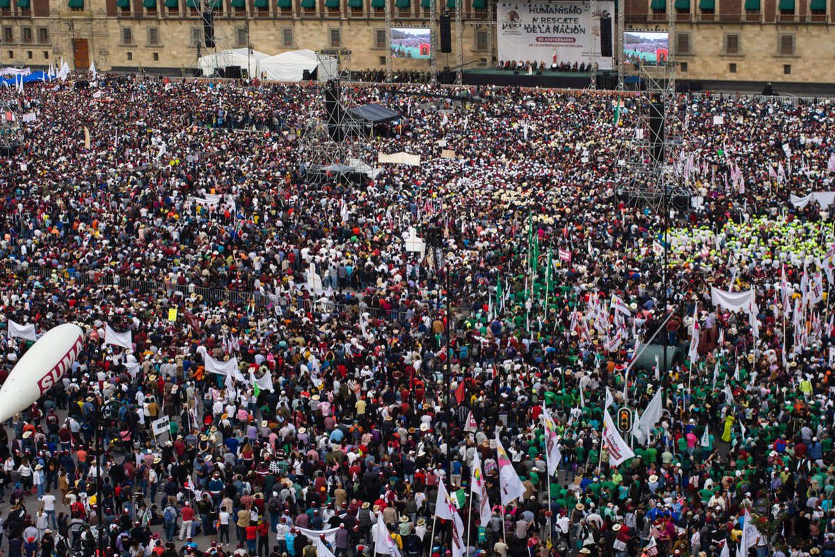 rosaicela_'s tweet photo. Durante el aniversario de la #ExpropiaciónPetrolera, el Presidente @lopezobrador_ destacó que la política de atención a los más necesitados, en especial a los jóvenes, ha permitido reducir los delitos de los fueros federal y común. #LaPatriaSeDefiende 🇲🇽 https://t.co/rWbiBDQ7h0