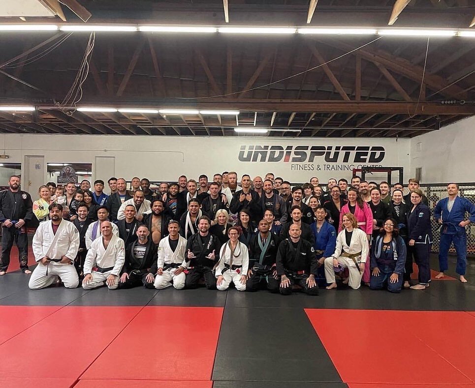 undisputedaz's tweet photo. Undisputed Tucson Promotion Ceremony!!! On Saturday May 6th at 11 am we will be celebrating the hard work of not only our Jiu Jitsu Family but also our Muay Thai family!!! So mark your calendar and come support your team mates that get acknowledged for their hard work. https://t.co/3IDjzmdpAB