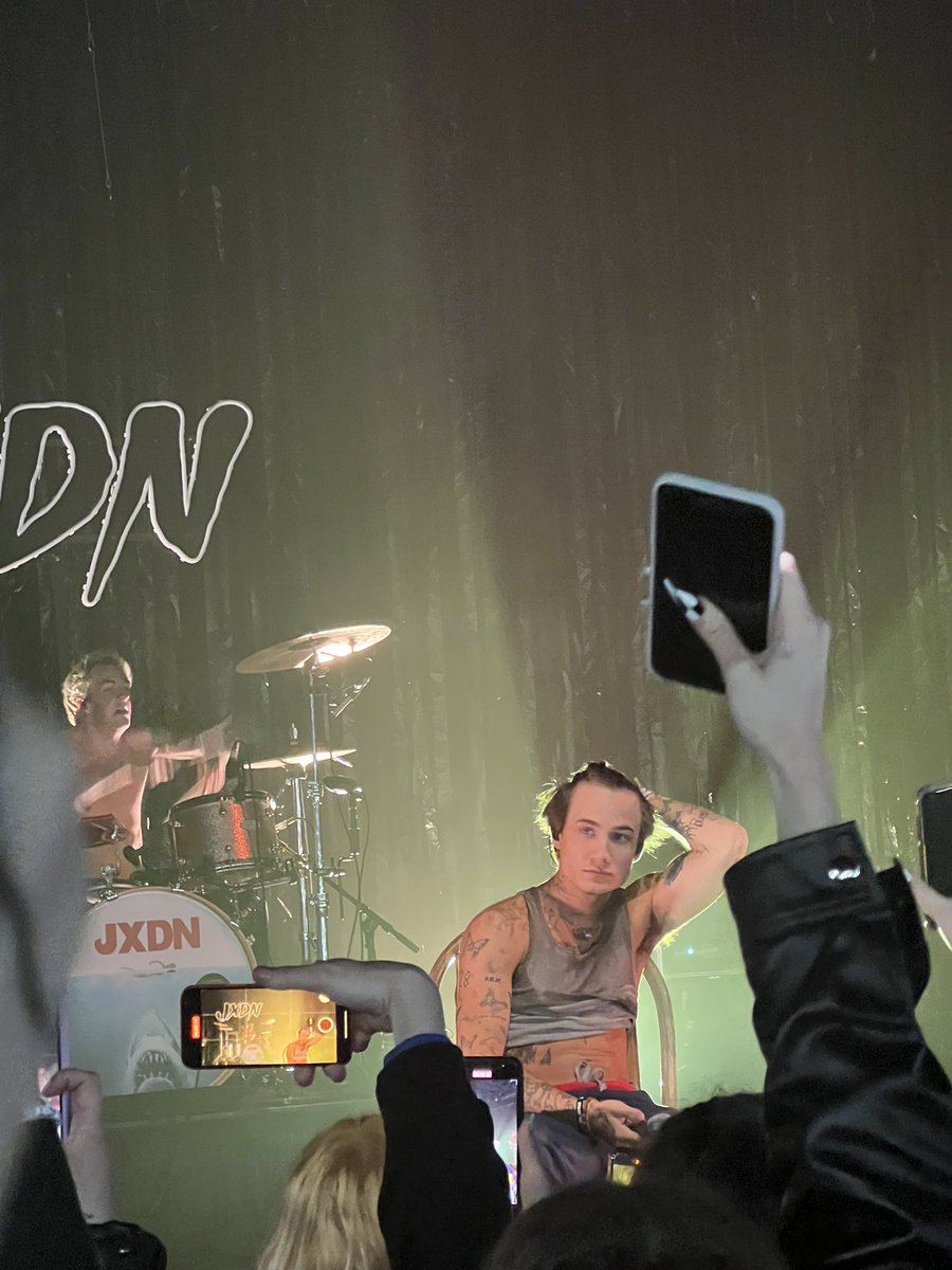 savanna_h27's tweet image. #jxdnBuffalo @jxdn concert was absolutely phenomenal still can’t stop thinking about it. i’ll probably be posing videos and pictures for like the next week tbh but @jxdn you absolutely slayed yesterday 💜