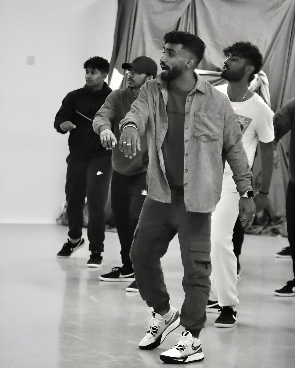 iamahinthVJ's tweet image. Swiss Workshop✅ #AkkiniThandavam #KokkaraKokkarako #Workshop2 #AVJOFFICIAL