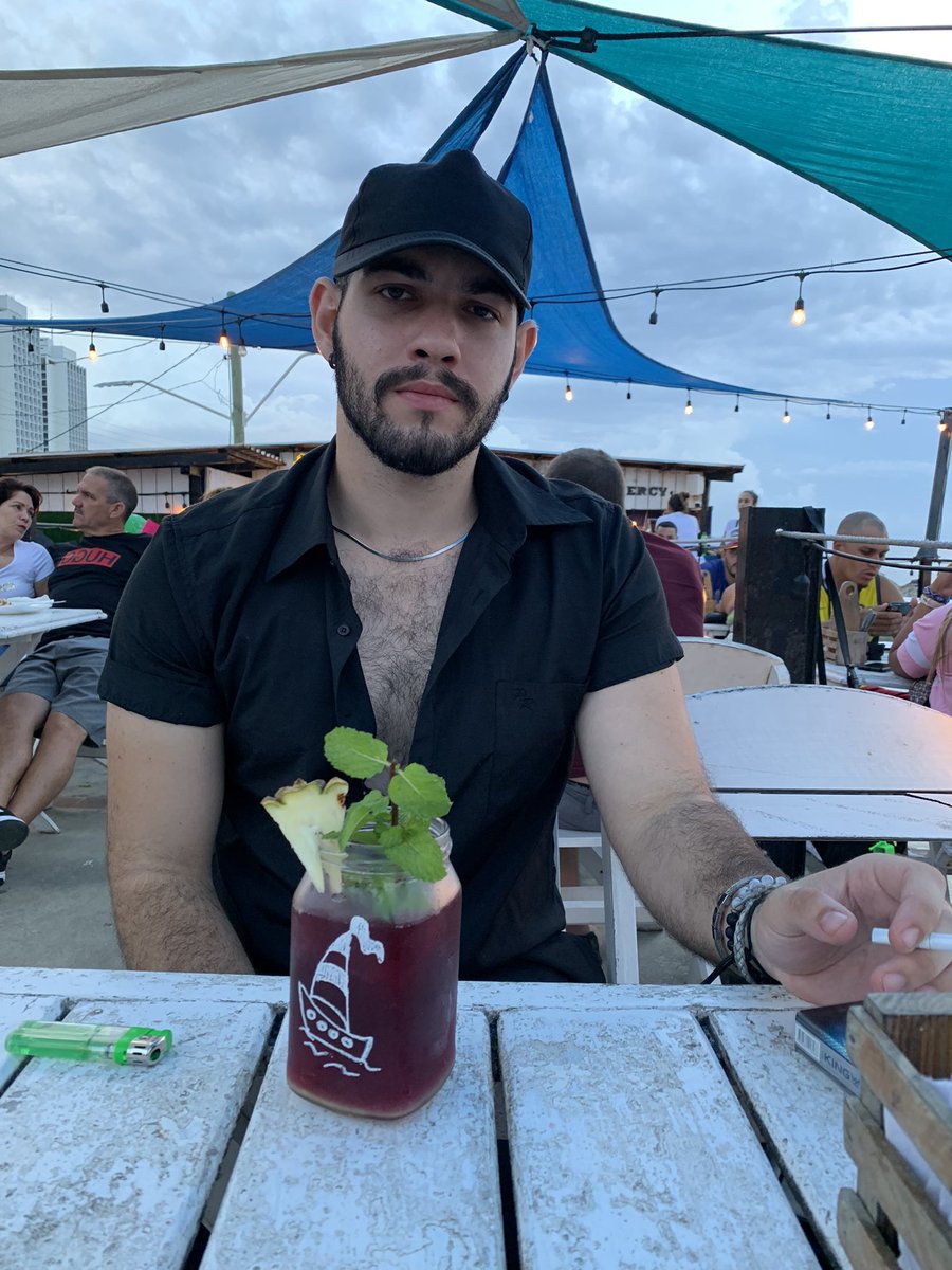 Alvaro Snow tweet media