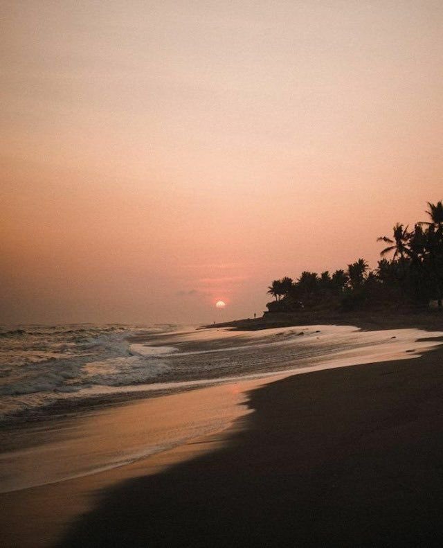 وهل يوجد اجمل من صباحي المبدوء بك♥️
                                           
صباح الخير