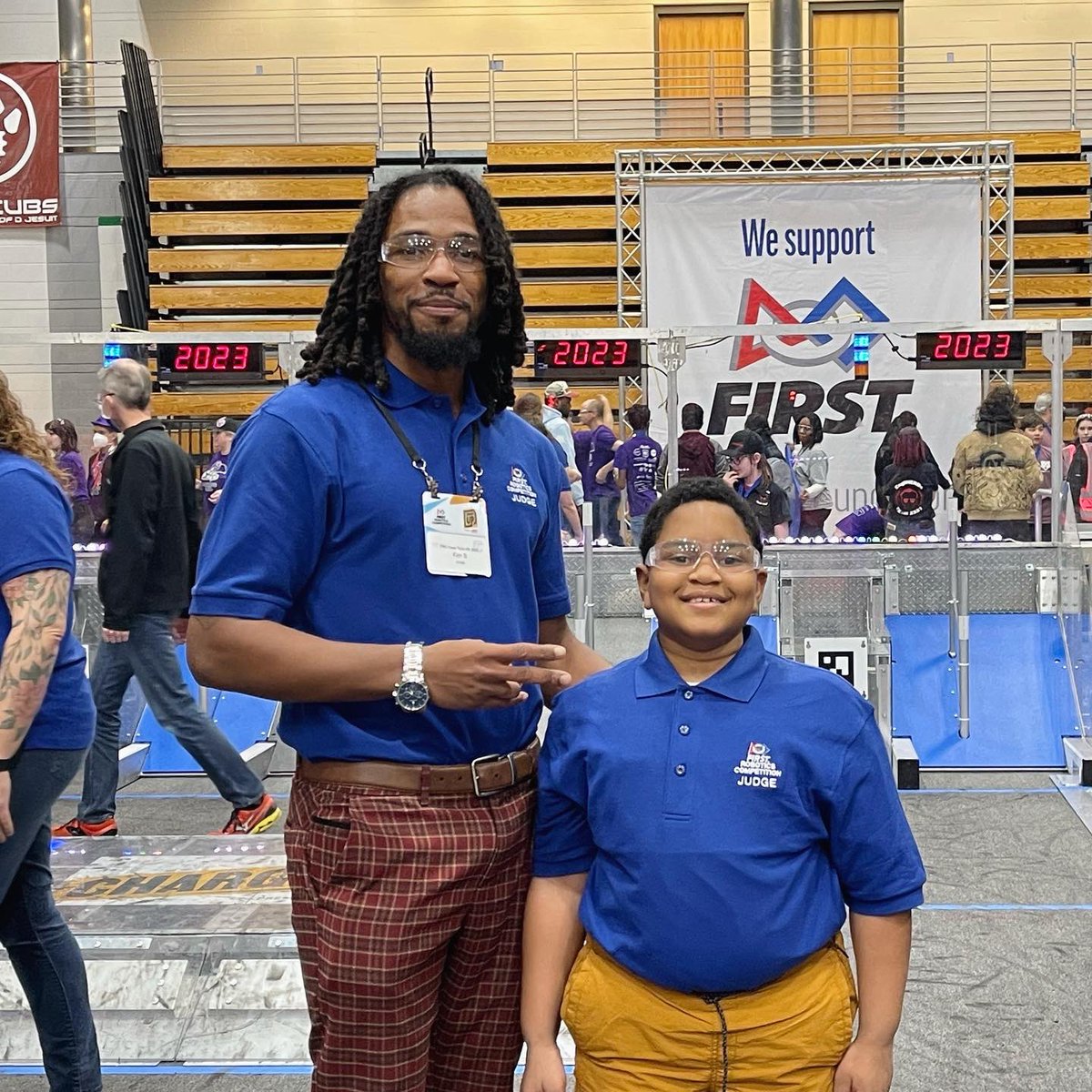 The future is bright and beautiful thanks to the young students of Michigan and their mentors. Gotta love seeing the number of participants grow each year 💪🏾 especially from the Detroit area.

#chargedup
#omgrobots 
#firstrobotics
#firstenergize