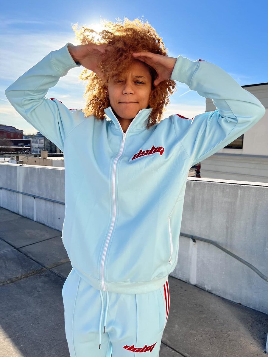 DSBG48's tweet photo. SO I C C C Y Y Y Y 🥶❄️🎯
#DSBG
#Tracksuits 
#DontSettleBeGreat
LINK: https://t.co/ZiMKVIBjvE https://t.co/73KDnq5HZp