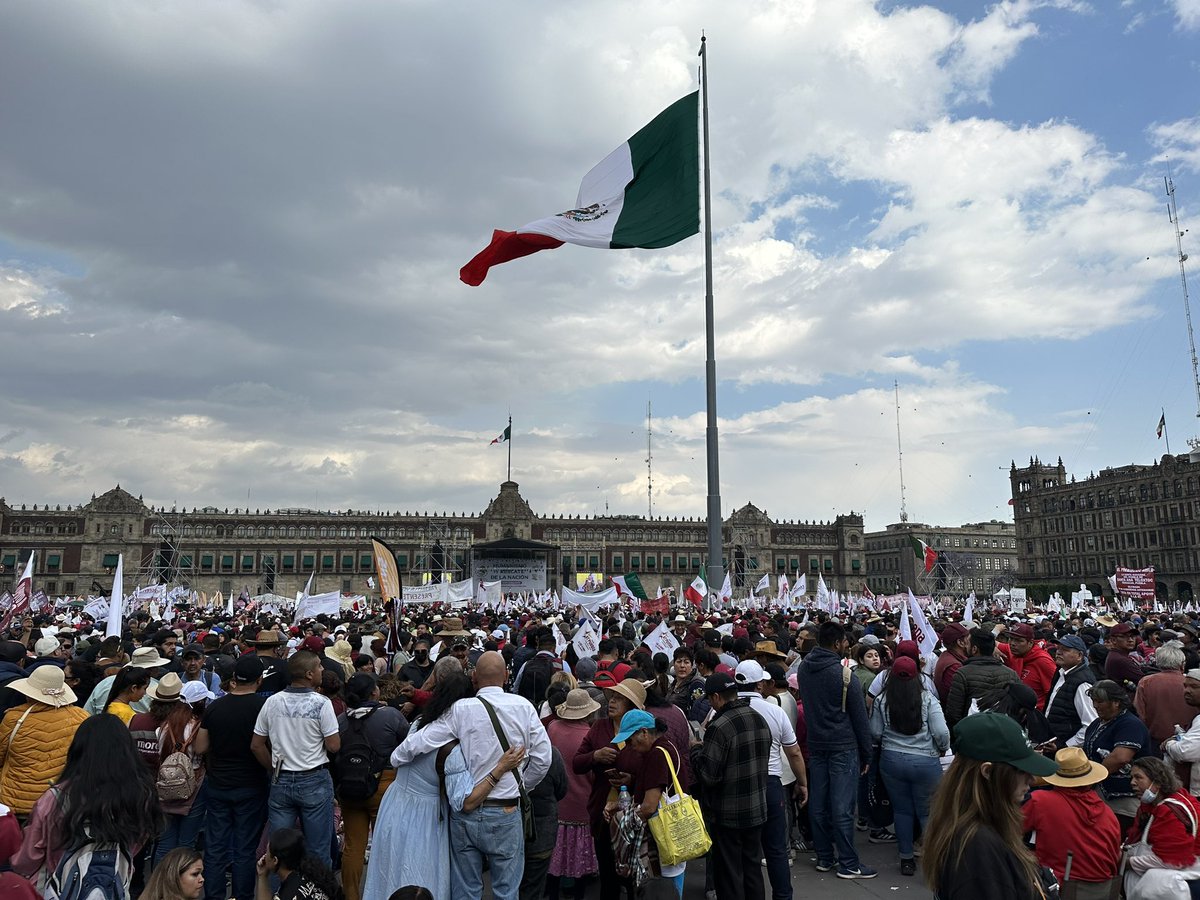 elacuna (@yaquiseri) on Twitter photo 