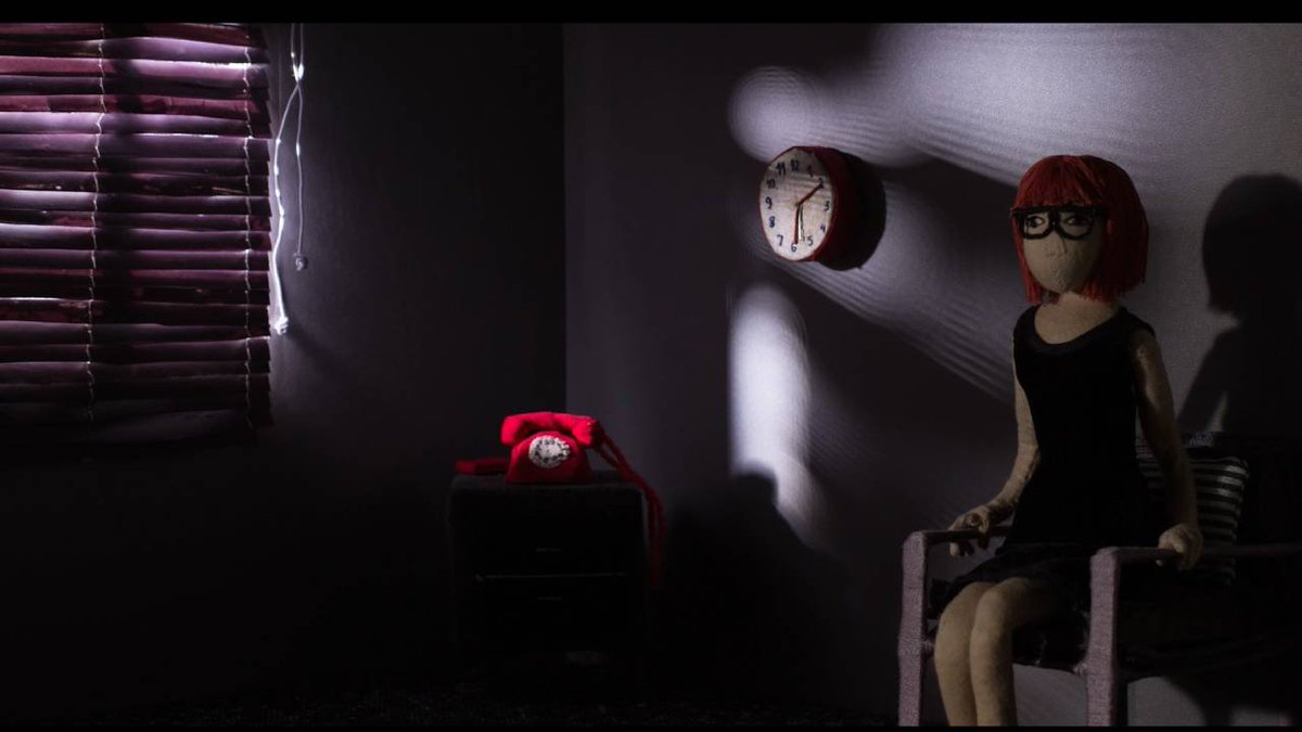 Recently found out about 'Cadê Heleny?' ("Searching Heleny") a short stop-motion animated documentary about a person who was disappeared during the Brazilian dictatorship. I thought it was super interesting and how it was made with thread, interesting technique 