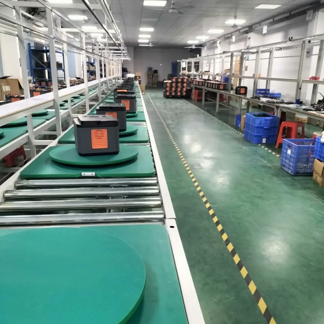 HGaobin's tweet photo. Portable power production workshop and product display #workshop #display #power #mobilepower #malaysia #mobilesolarpower #portablepowerstation #portablepower #vanlife #vanlifestyle #rv #mobileoffice #outdoorliving #camping #camplife #medical #Outdoorlivestreaming #outdoor #uav https://t.co/MSUlMI6VeC