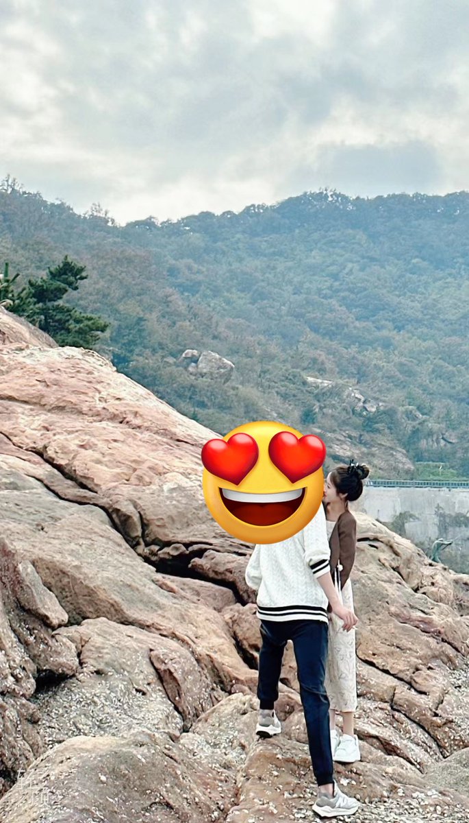 寻找情侣，夫妻，同房互换，如果情侣夫妻没开发好可同房不换，看情况再说QQ1971761351