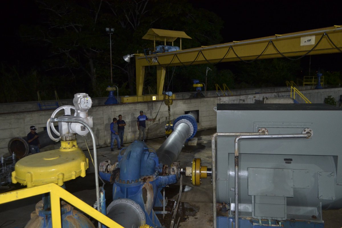 #18Mar 🇻🇪 3er motor del Sistema Alto Tocuyo entró en funcionamiento para mejorar la distribución del servicio hídrico en Morán, Jiménez e Iribarren, así lo informó el Gob. @AdolfoP_Oficial

#GuerraContraLaCorrupción