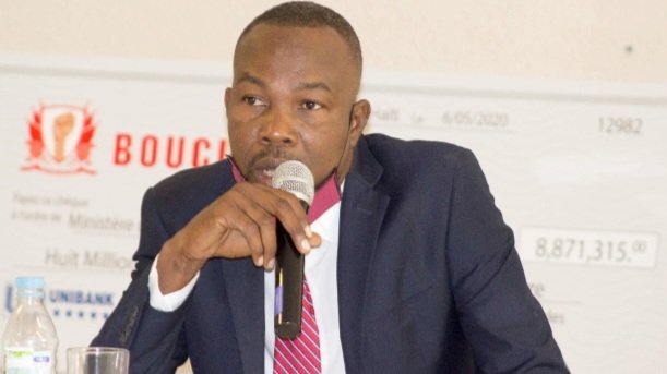 metayernailbe's tweet image. #ULCC transfere nan tribinal 
premyè enstans Gonayiv, dosye plizyè ex depite Latibonit pami yo Profane Victor /Ti Rivyè ak Paul Gérard Lorméus / Vèrèt akoz yo pa deklare patrimwán yo. #Profane pa deklare byen l genyen ni lè l ap antre ni lè l ap soti nan 50e nan. @radio_reference