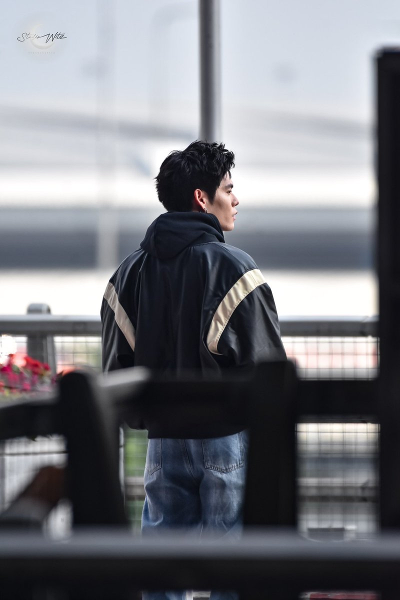 Good Boy 🖤🛫

2023.03.19

#NodtNutthasid #กระดุมของน๊อต #NODTFLYTOUSA