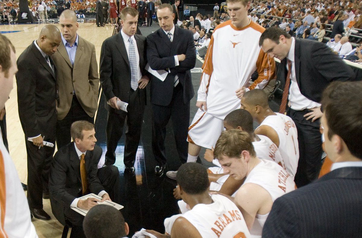 Horns Illustrated tweet media