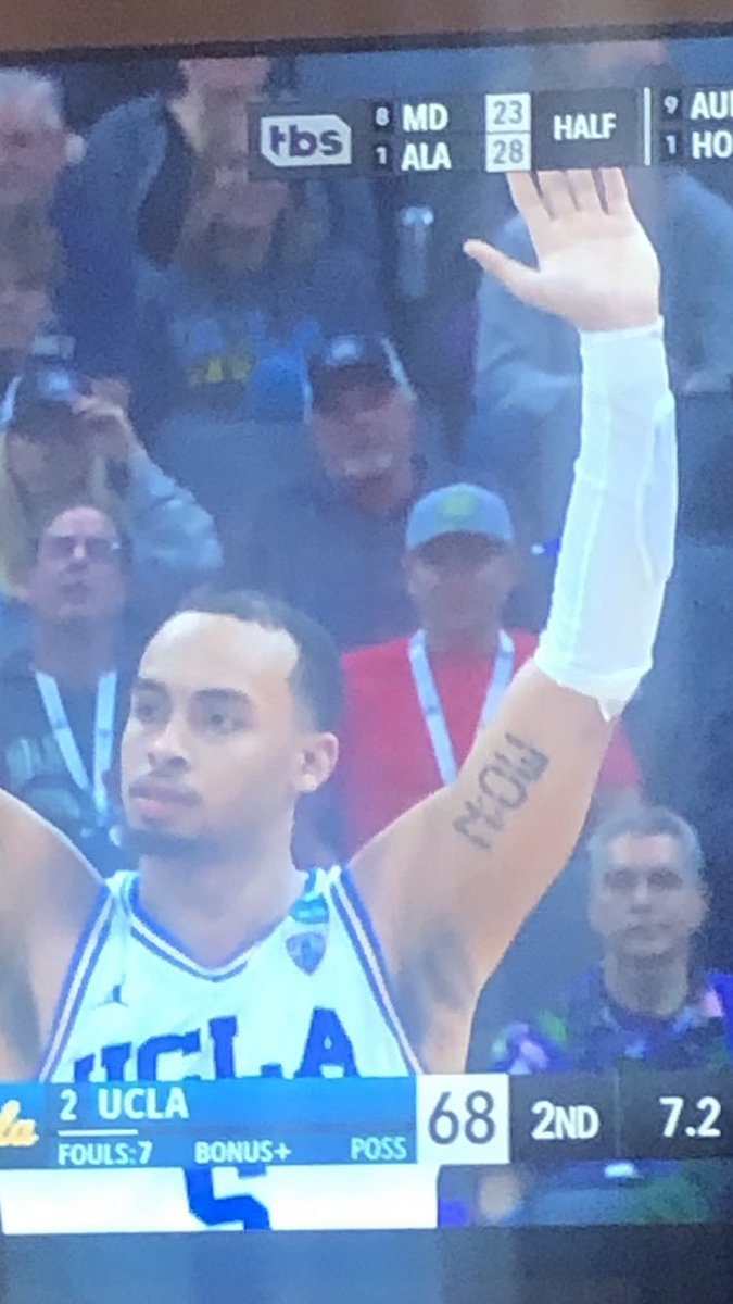 _ZachShaw's tweet photo. Had to rewind back to make sure that this was indeed a tattoo saying that โฆ the time is now.
And all-time #D1Grind ๐ tattoo https://t.co/osUinBzZAj