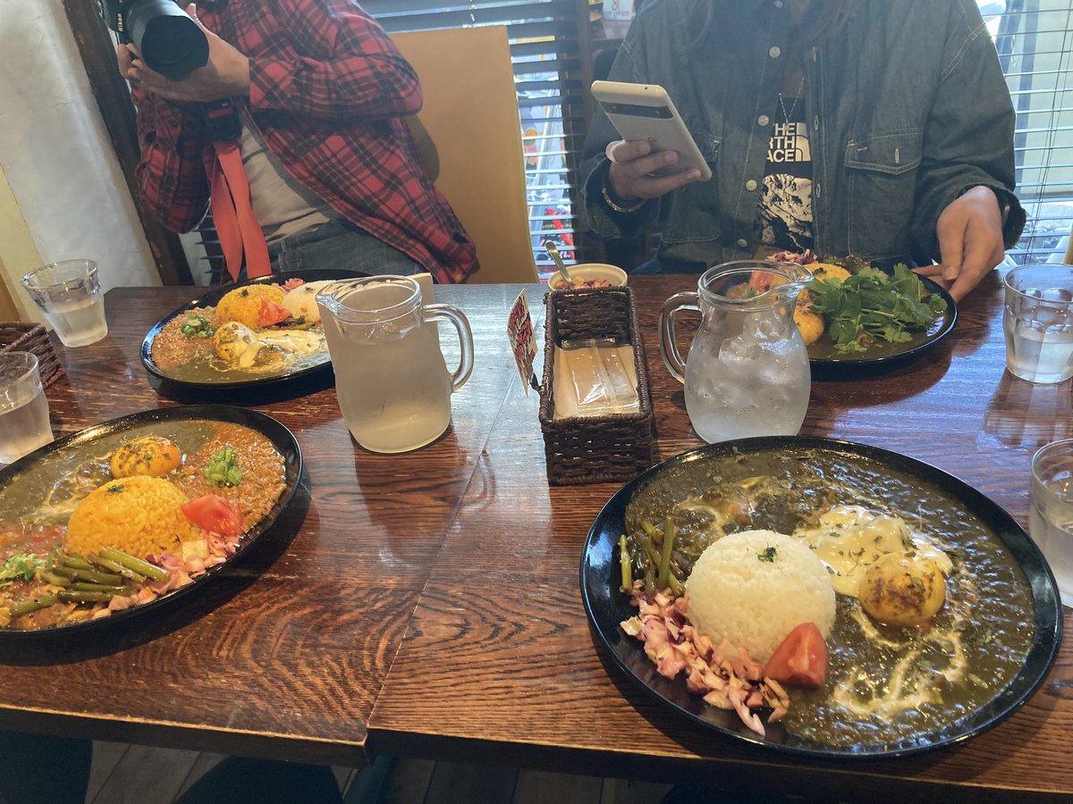 FukushimaK's tweet photo. 多分、今は食事中！

#curryme https://t.co/rJWEVwJSul