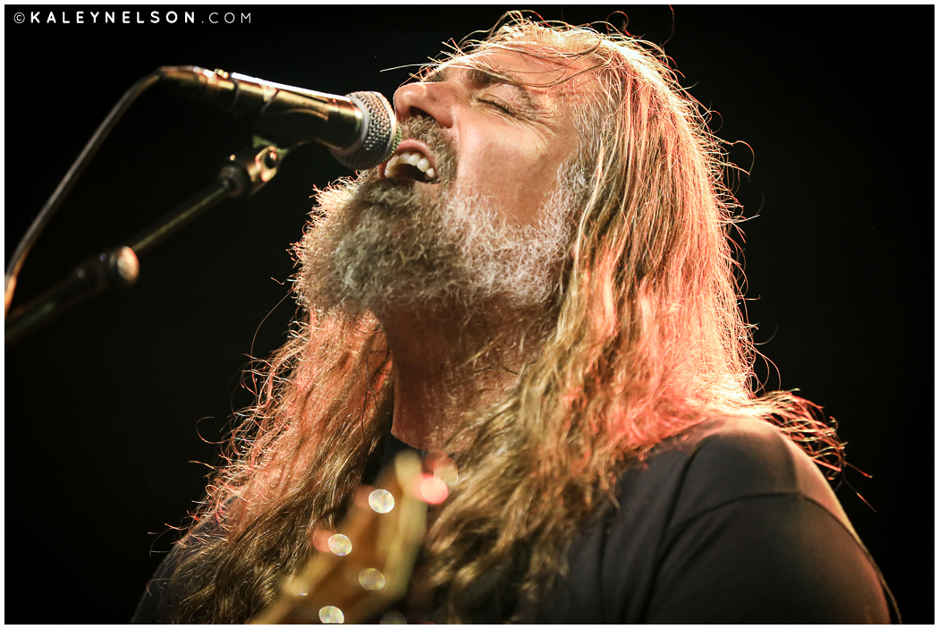 KaleyNelson12's tweet photo. #JakeSmith of @blancobuffalo #TheWhiteBuffalo #LiveMusic #Music #ConcertPhotography #Canon @CanonUSAimaging @RegentTheaterLA https://t.co/Jmacfw8XQC
