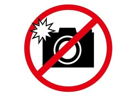ZHOU0113's tweet photo. #SingaporeSmash Flashing lights must be strictly prohibited to ensure fair competition. https://t.co/uriABY56nS
