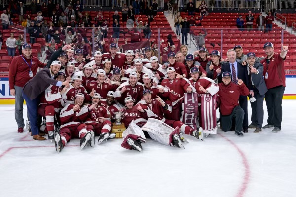 ColgateAthletic's tweet image. Ladies and gentlemen, your 2022-23 #ECACHockey Men's Tournament Champions! 

Congratulations, @ColgateMIH🏆

#GoGate