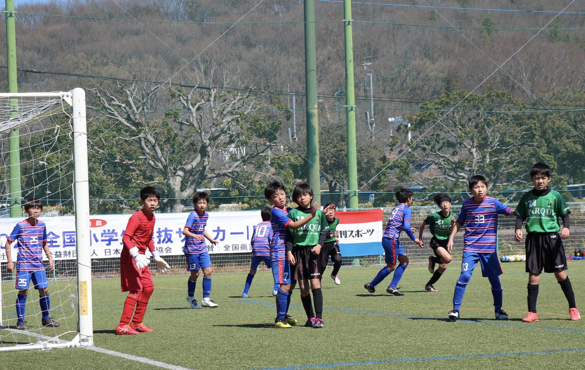 zennoh_sports's tweet photo. ⚽️JA全農杯全国小学生選抜サッカーin関東🍜

【フレンドリー】
#パルケFC(群馬)と #GINGAFC(千葉)の試合は、1-1(PK3-2)でパルケFCが勝利💪本日2戦連続のPKです❗️

「ニッポンの食」パワーで がんばれ！🇯🇵

#チビリンピック #JA全農杯 #チビリンサッカー #全農 https://t.co/b1u3OS6vSC
