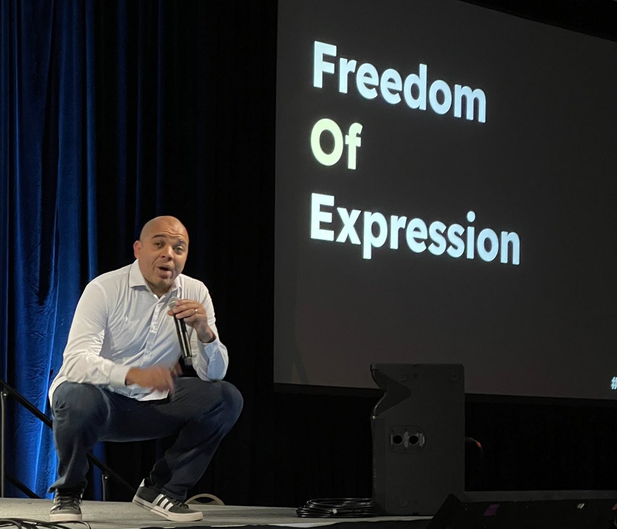 CitiCoach's tweet image. #OVAFam, we was reppin’ hard on the Keynote Stage at #SpringCUE23.
And we showed up &amp;amp; showed out in the Expo Hall, leading sessions, earning awards, &amp;amp; planning meet-ups.

#SpringCUE #OVAInDaHouse #RepresentationMatters #WeAreCUEToo @OurVoiceAll #WeInHere @DrSonal_EDU @deelanier