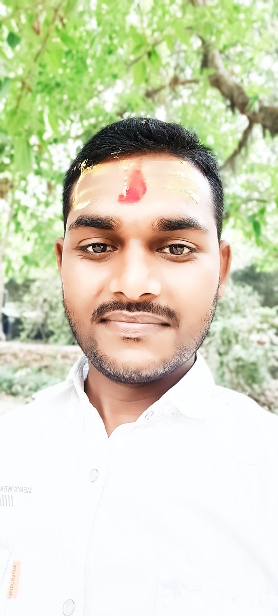 iRameshydvRJD's tweet photo. @yuva_rajad के सच्चे सिपाही छोटे भाई @PankajYadav_RJD को जन्मदिन की हार्दिक शुभकामनाएं।
ईश्वर से आपके ��्वस्थ और दीर्घायु की कामना करते हैं। 🎂🎂
@RJDforIndia https://t.co/qgfWMlPE5z