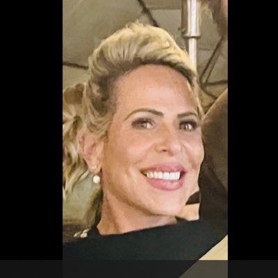 ImElizabeth113's tweet photo. #NewProfilePic https://t.co/63BqDB0JGN