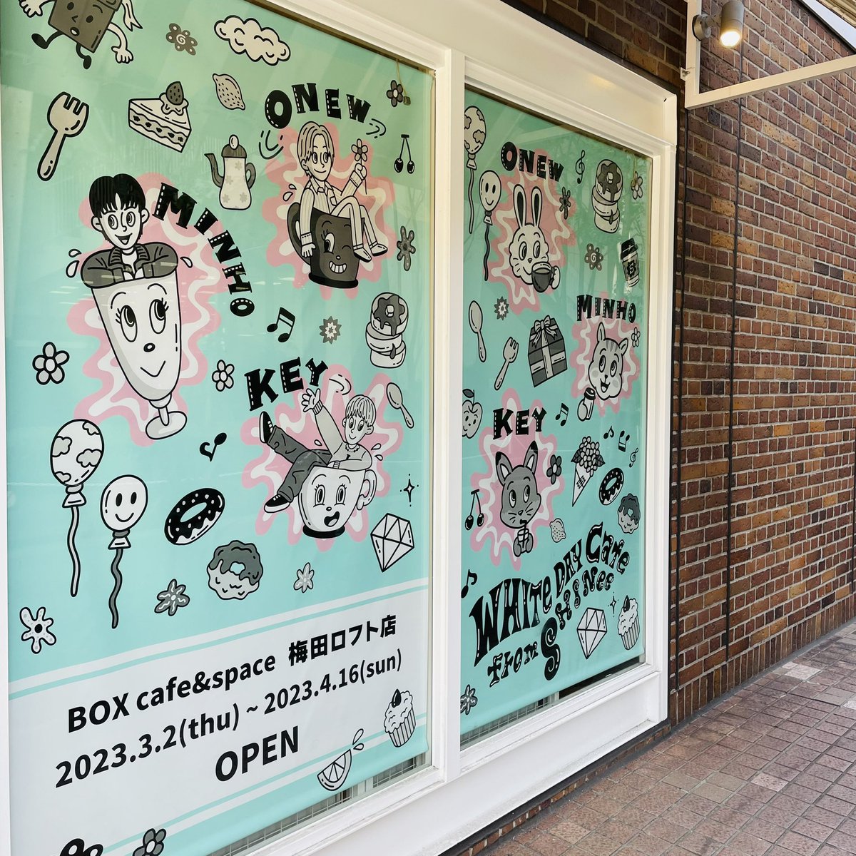 shinee09230's tweet photo. 再びの。
#WHITEDAYCafefromSHINee https://t.co/ieN2nw4P9y