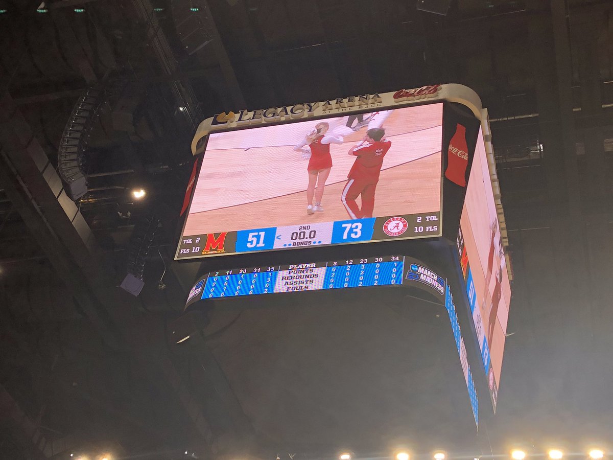 977ESPN's tweet photo. Final Score:
#1 Seed @AlabamaMBB 73 (31-5)
#8 Seed @umterps 51 (22-13)
Crimson Tide to #Sweet16 to take on San Diego State in Louisville, KY https://t.co/rhddYhHRtN