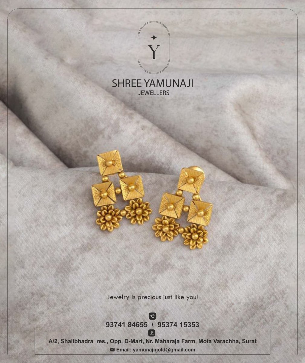 Embrace your wedding look with this stunning pair of earrings

To explore the collection, DM us or WhatsApp us on +91 9374184655

#yamunajijewels #beautiful #earring #instajewelry #kundanjewellery #bridaljewellery #earringstyle #diamonds #design #instagood #etsy #statementearring