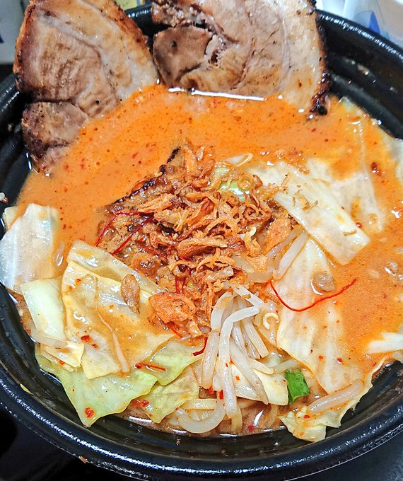 今日のラーメン
辛味噌野菜ラーメン 