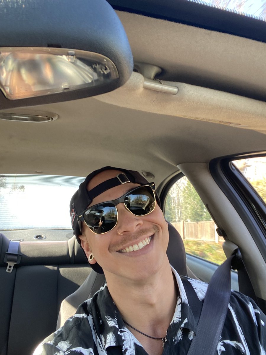 boywitdatbubble's tweet photo. For 3 hours of sleep in 72 hours.. we makin it look good boys๐ #gay #lildaddy #lilgaydaddy https://t.co/oeIO1kSAQz
